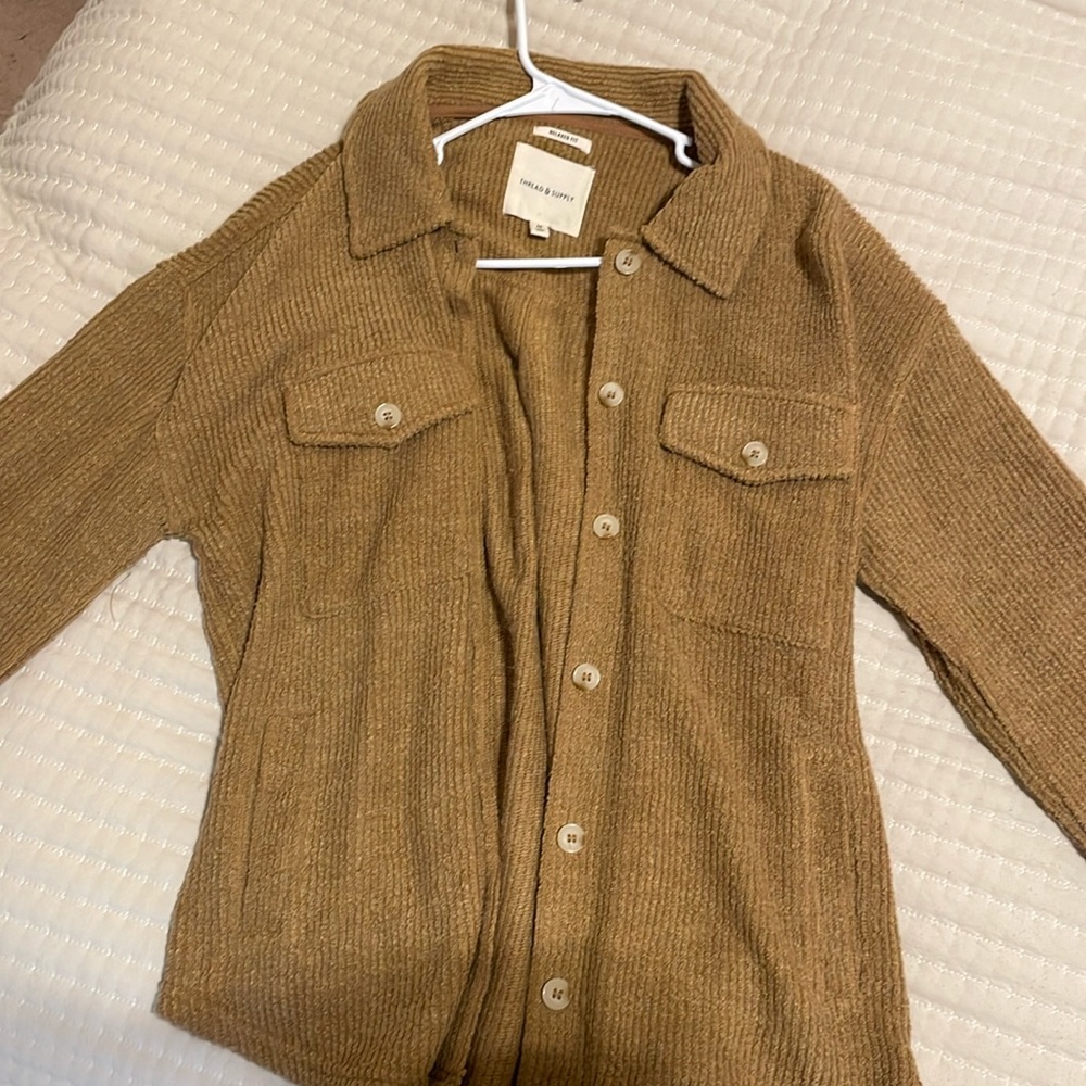 Thread & supply button down